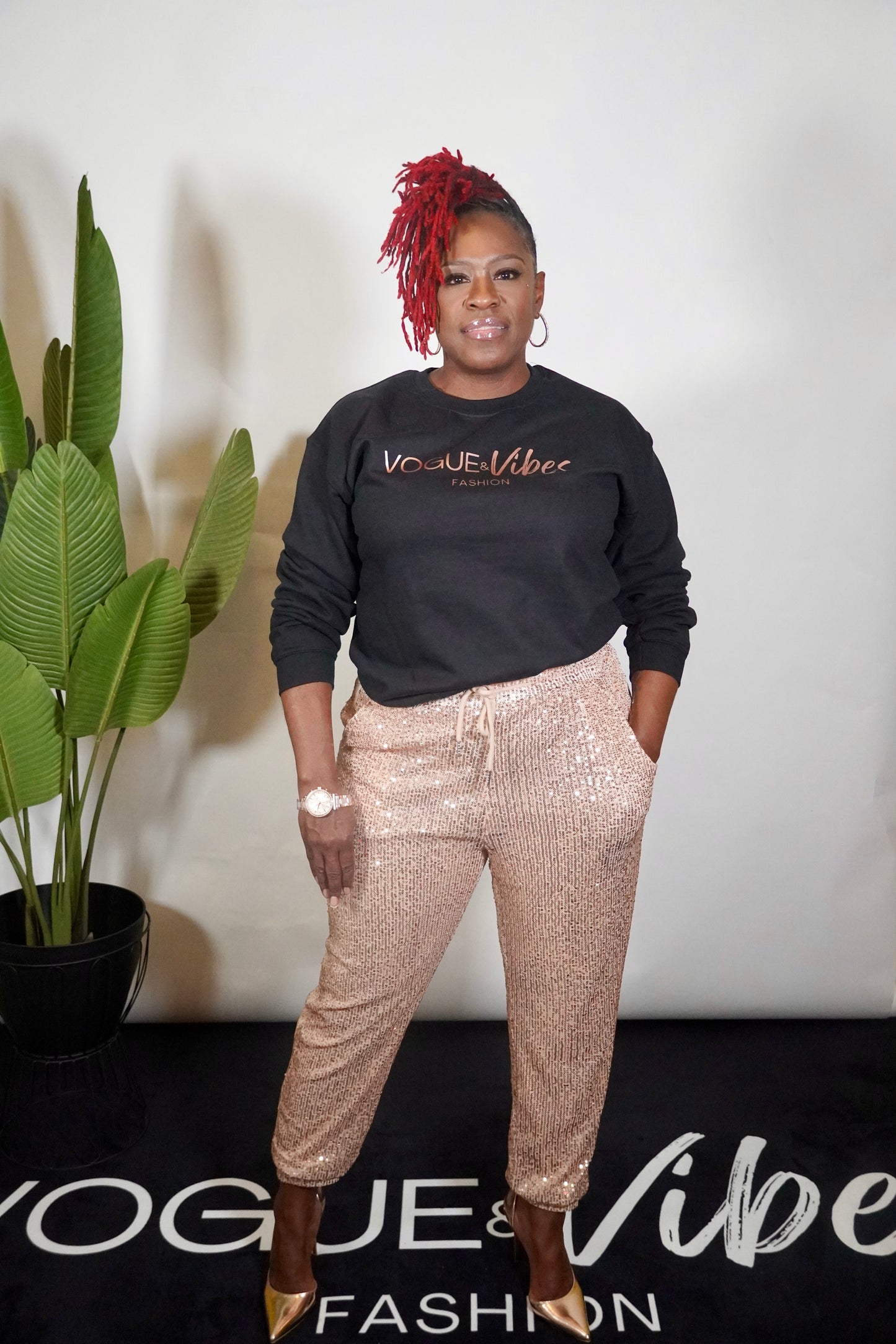 Black & Rose Gold Vogue & Vibes Sweatshirt