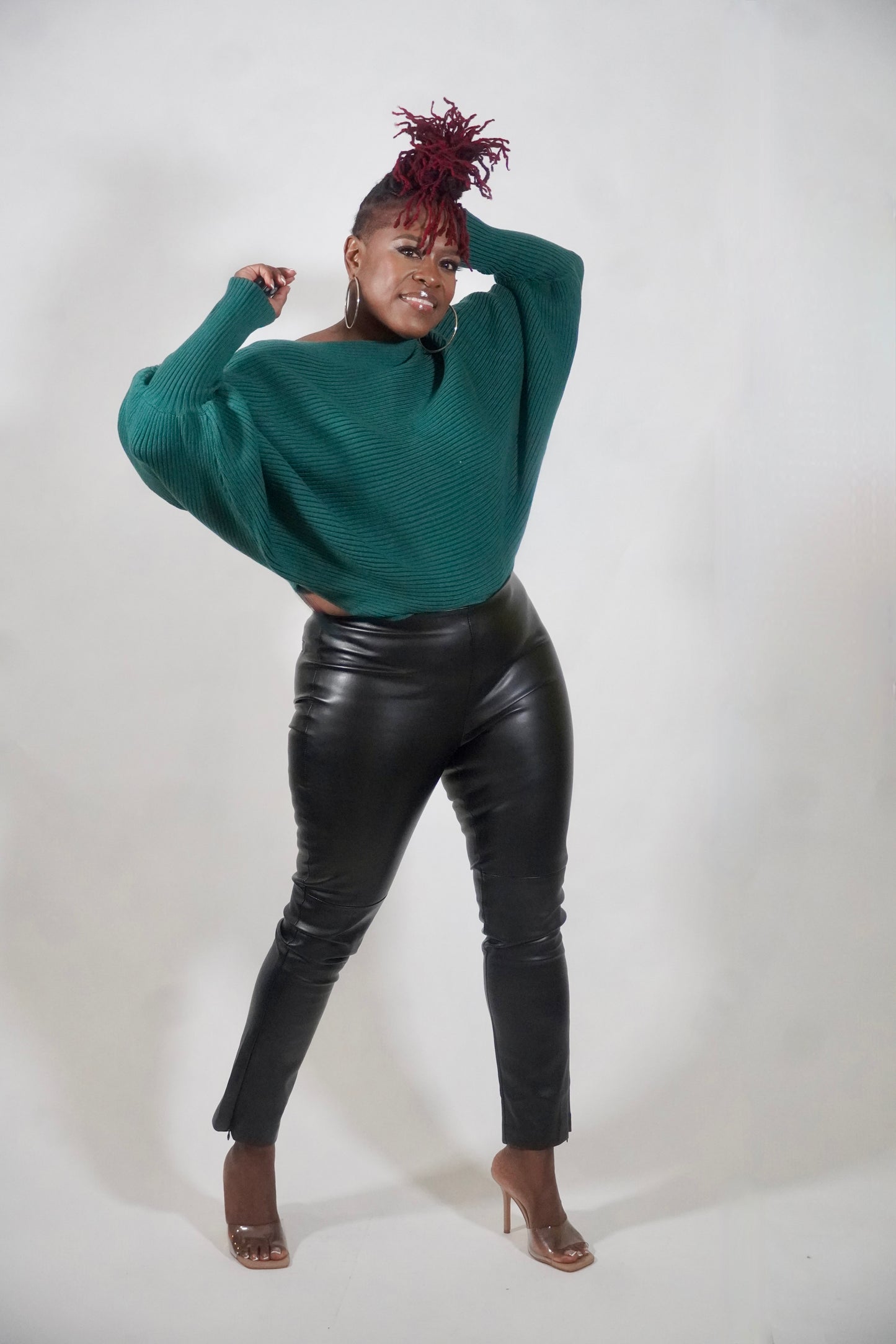 HUNTER GREEN SWEATER WITH PUFF SLEEVE