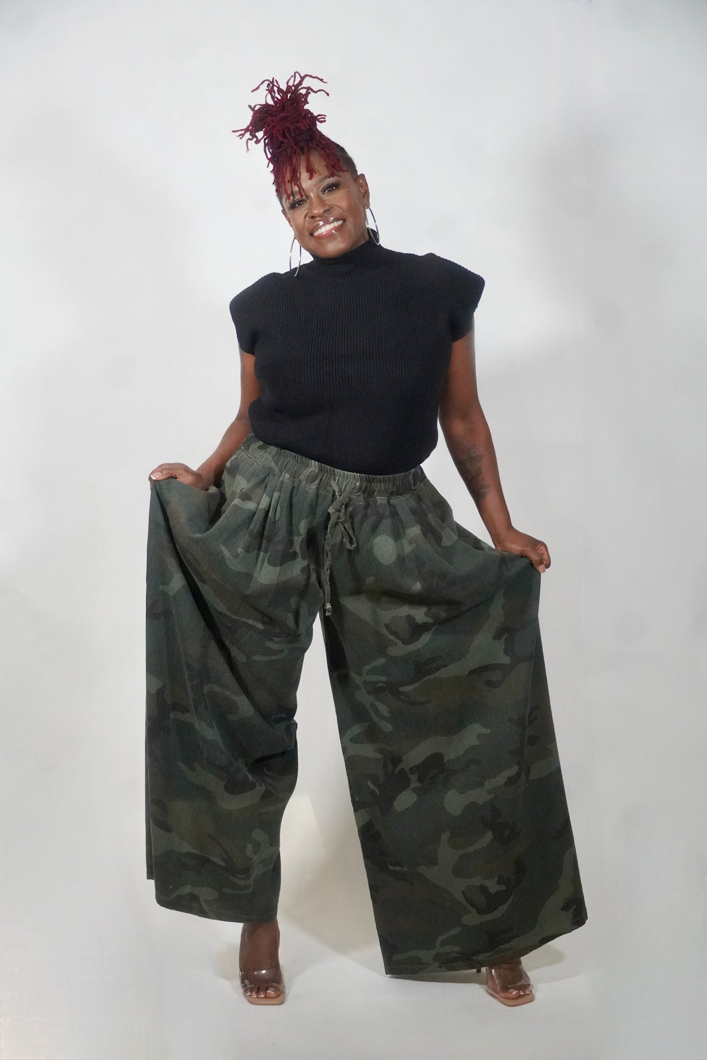 Wide-Leg Pants w/ Pockets