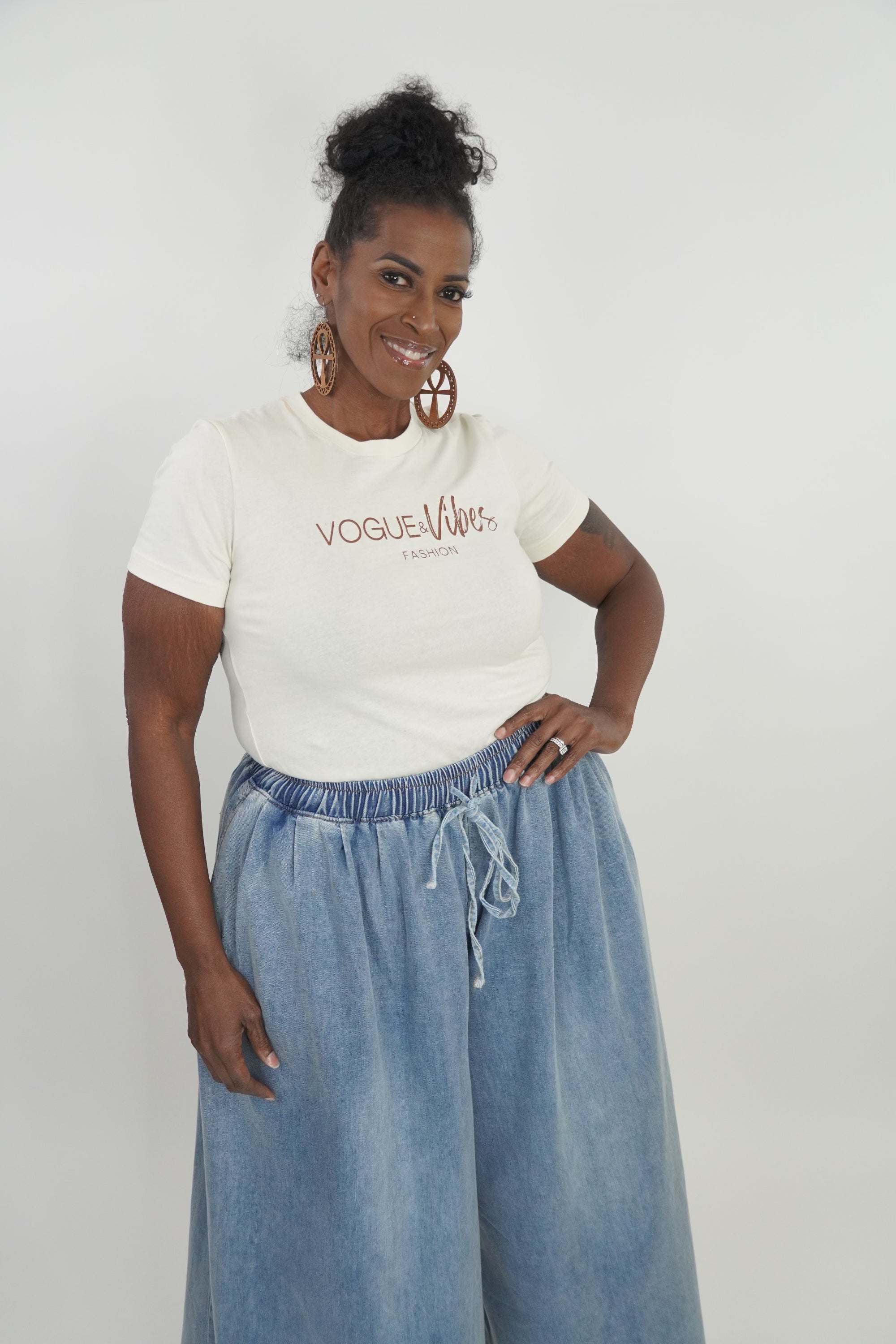 Vogue & Vibes T-shirt