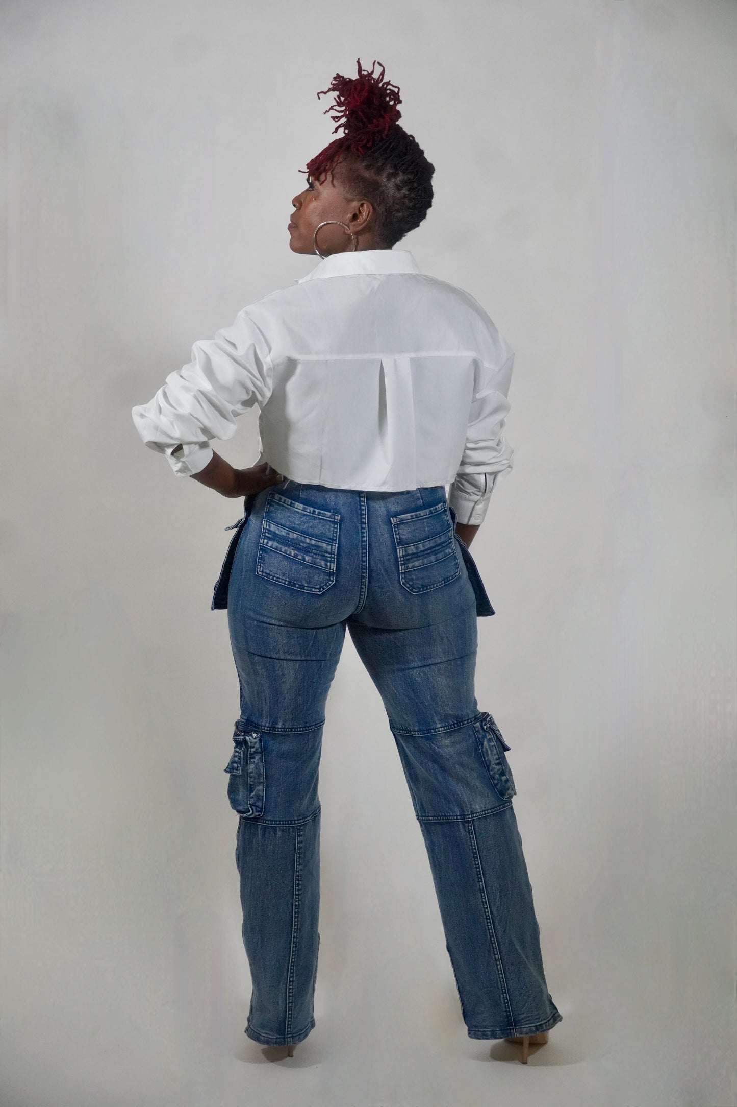 STRETCH DENIM CARGO PANTS WITH ZIPPER DETAIL