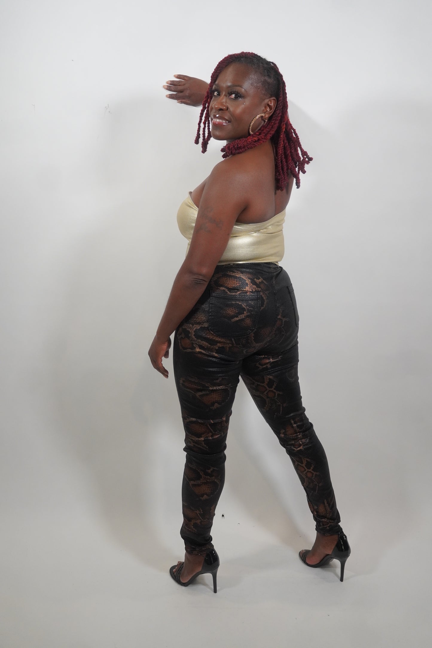 Glow Getter Top