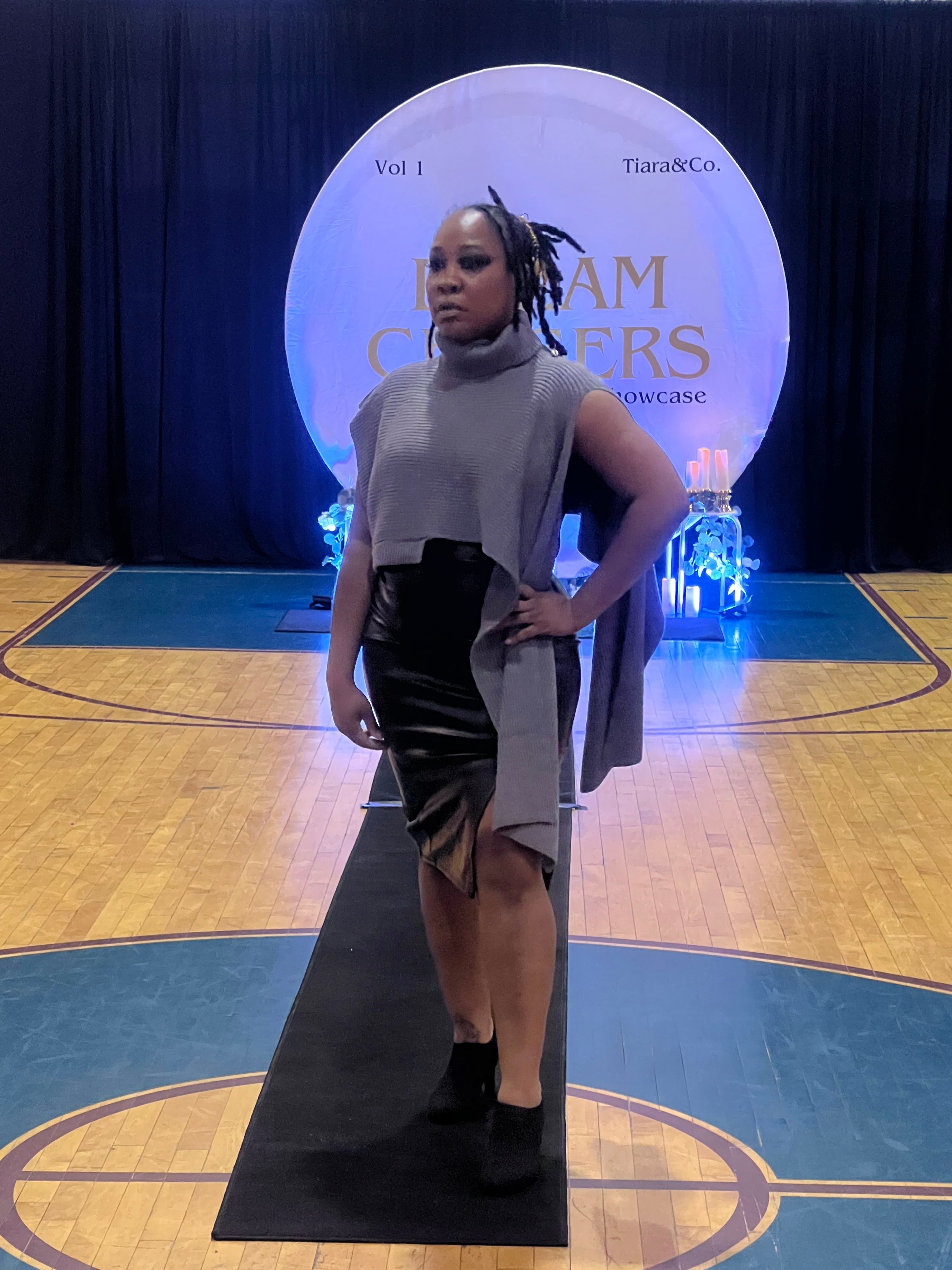 Black Sleeveless Double Layered Square Neck Bodysuit