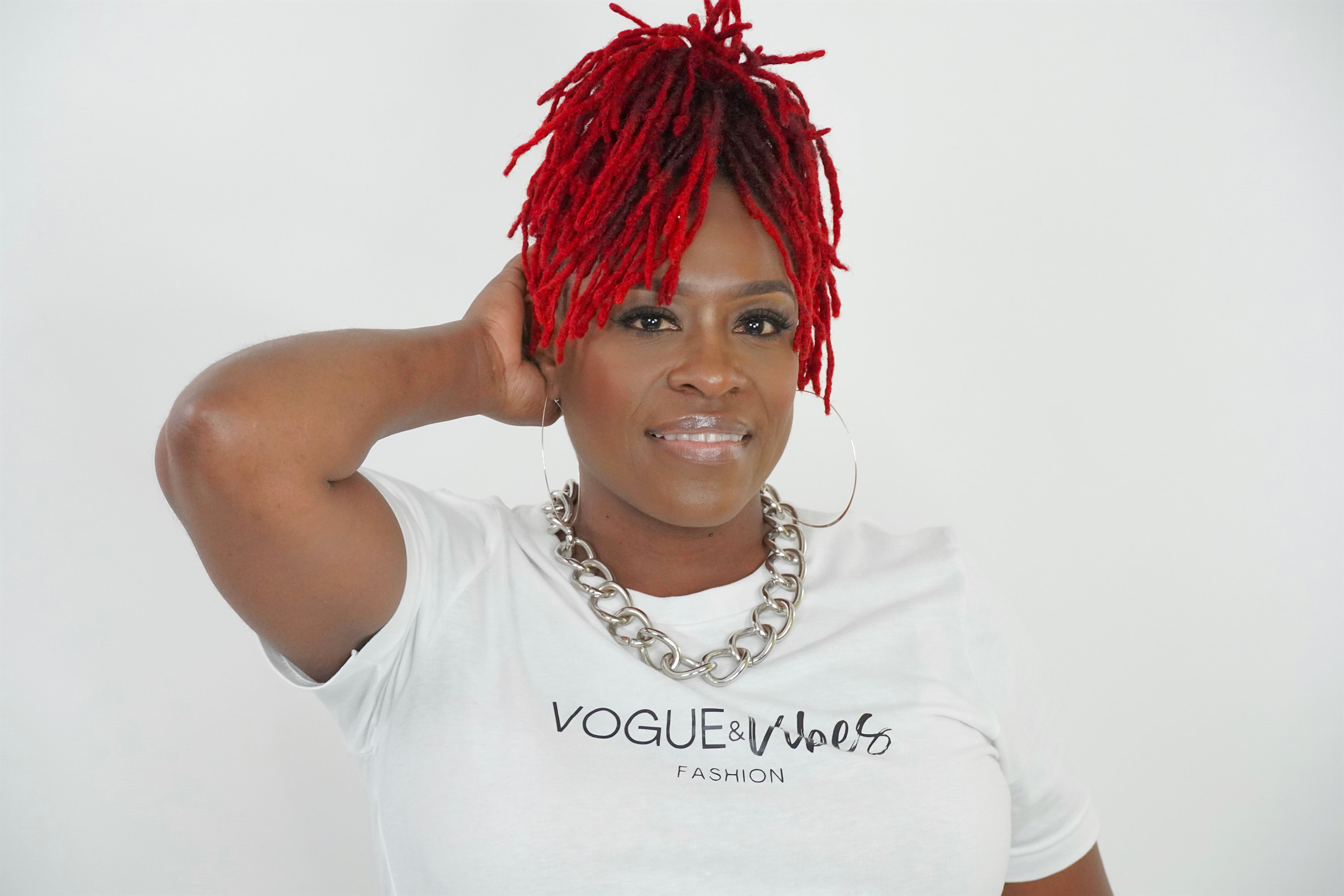 Vogue & Vibes T-shirt